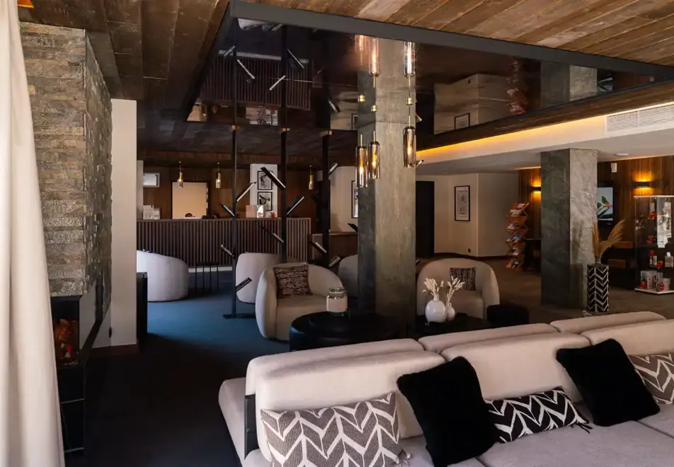 l'Ecrin d'Argent, Valmorel (self catered apartments) - Reception