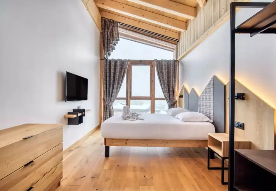 Yeti, Tignes le Lac (self catered apartments) - Yeti 4.2