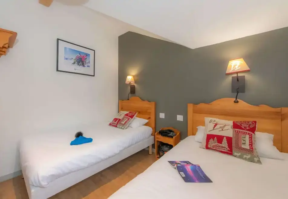 Le Crystal, Vaujany (self catered apartments) - Typical apartment style