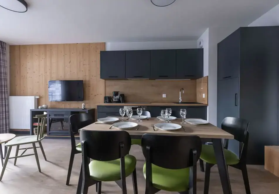 Le Serra Neva, Serre Chevalier (artists impressions and typical interiors)