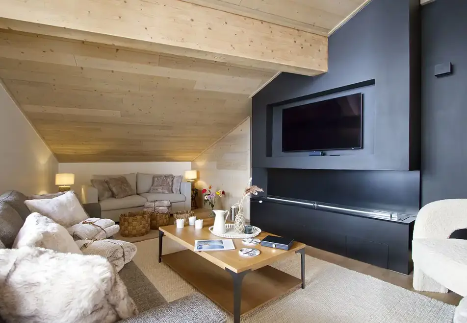 Phoenix A, Alpe d'Huez (self catered apartments) - Typical apartment style