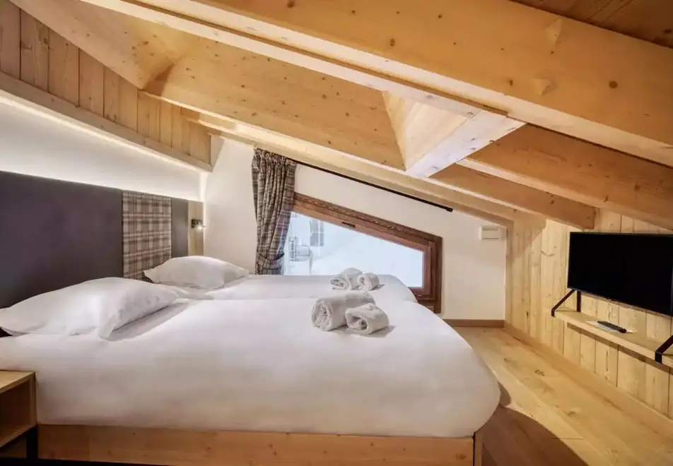 Yeti, Tignes le Lac (self catered apartments) - Yeti 2.2