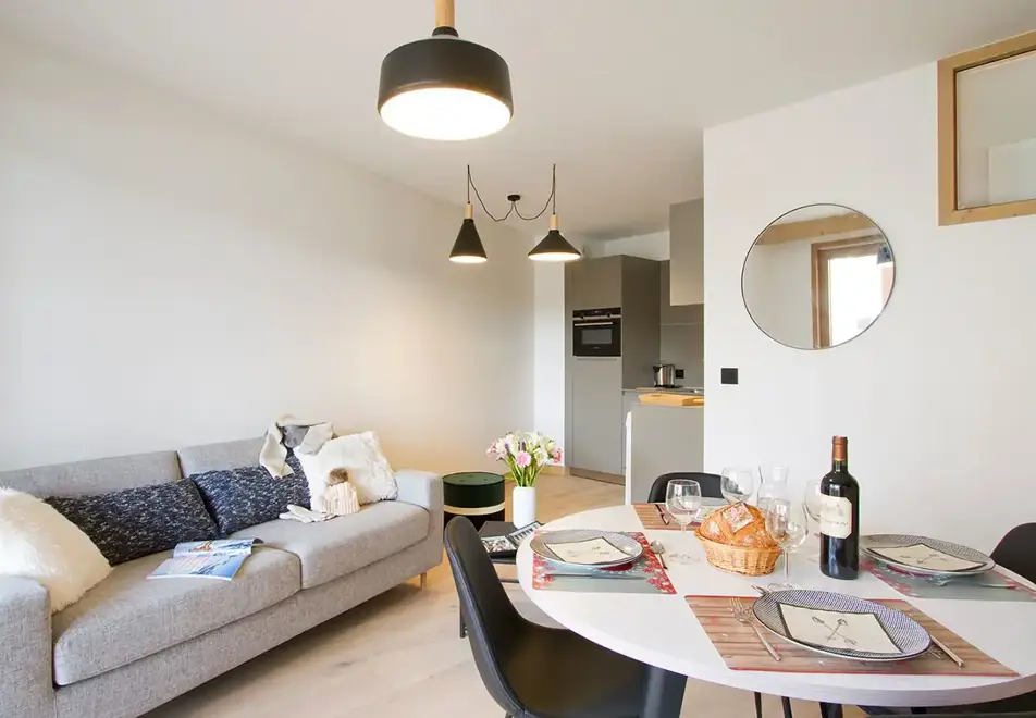 Phoenix B, Alpe d'Huez (self catered apartments) - Typical apartment style